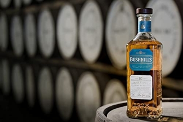 bushmills-10-years-old-single-malt-irish-whiskey-1-x-07-l-dreifach-destillierter-100-malt-whisky-mit-edler-geschenkverpackungverschiedene-verpackungen-selber-inhalt-2