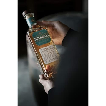 bushmills-10-years-old-single-malt-irish-whiskey-1-x-07-l-dreifach-destillierter-100-malt-whisky-mit-edler-geschenkverpackungverschiedene-verpackungen-selber-inhalt-3