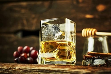 bushmills-10-years-old-single-malt-irish-whiskey-1-x-07-l-dreifach-destillierter-100-malt-whisky-mit-edler-geschenkverpackungverschiedene-verpackungen-selber-inhalt-4