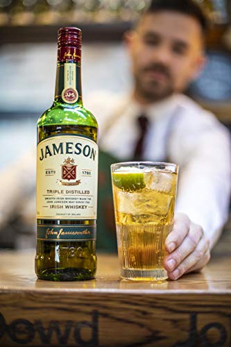 jameson-irish-whiskey-blended-irish-whiskey-aus-feinen-dreifach-destillierten-pot-still-und-grain-whiskeys-milder-und-zeitloser-whiskey-aus-irland-1-x-1-l-5