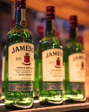 jameson-irish-whiskey-blended-irish-whiskey-aus-feinen-dreifach-destillierten-pot-still-und-grain-whiskeys-milder-und-zeitloser-whiskey-aus-irland-1-x-1-l-10